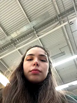 pantyless live sex cam