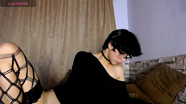 DaraKat18 live sex cam