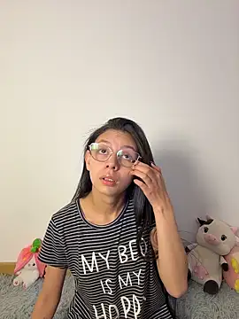 Bonniepark live sex cam