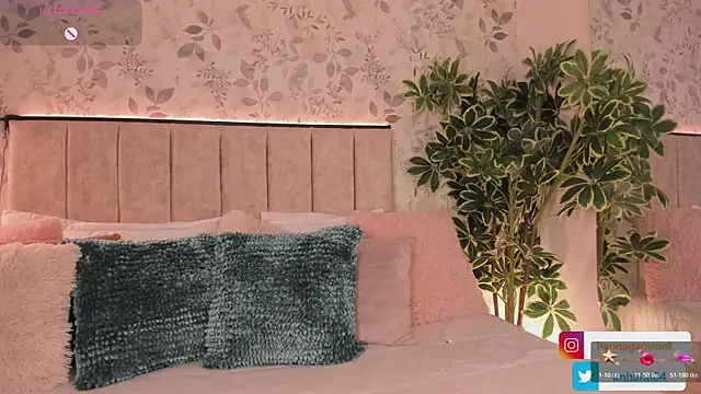 HannaSexTime live sex cam