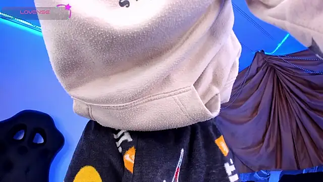 Ethan_Boyy's cam snapshot