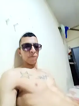 goldenboycol live sex cam