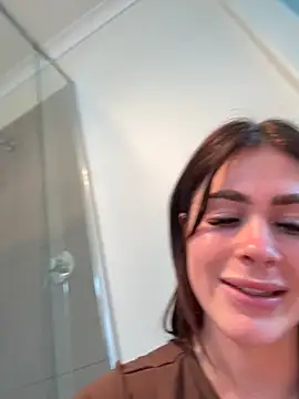 aus_queen live sex cam