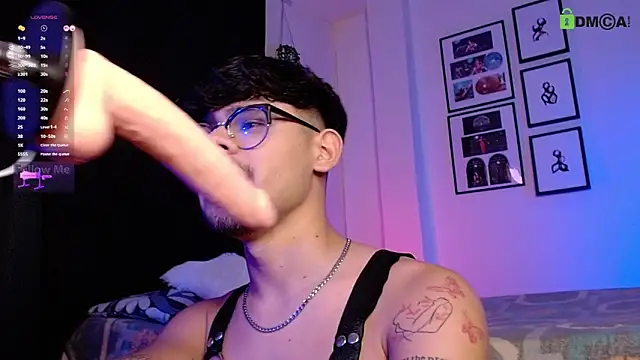 isaac-saenz live sex cam