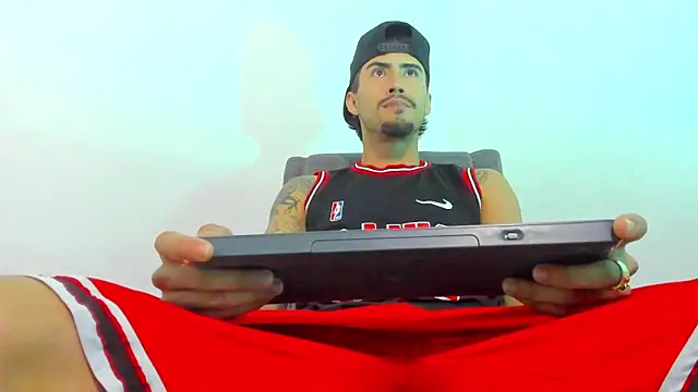 harold_777's cam snapshot