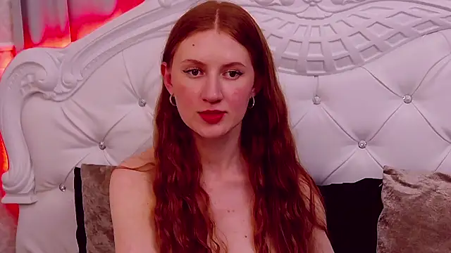 SaraMoor live sex cam