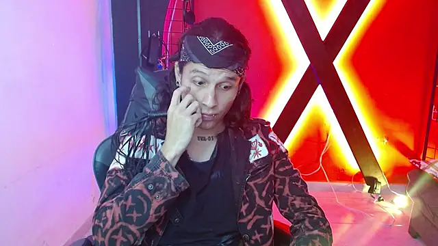 alan_dominat's cam snapshot