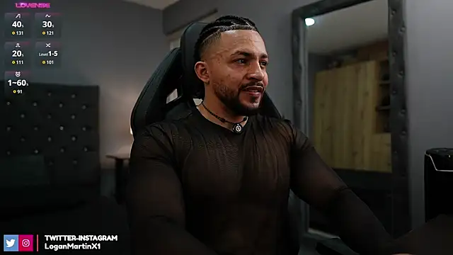 LoganMartinX's cam snapshot