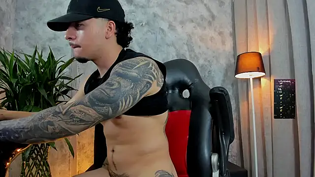 boyc022_'s cam snapshot