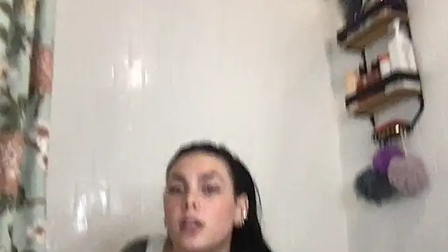 stacywithu's cam snapshot