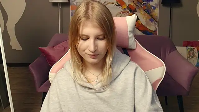 LisaRais live sex cam