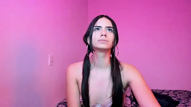 nina_pons live sex cam