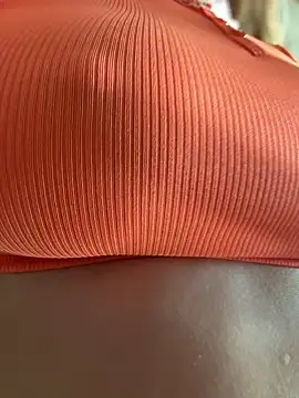 AndreaMood live sex cam