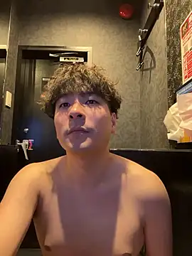 yuuki8910 live sex cam