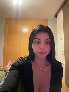 Noeliagglow live sex cam