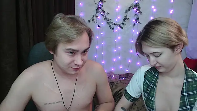 Lust4Money live sex cam