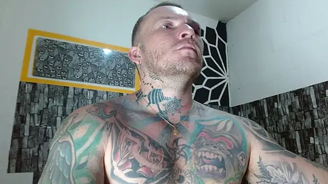 stripnolimits live sex cam