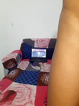 tessa33's cam snapshot