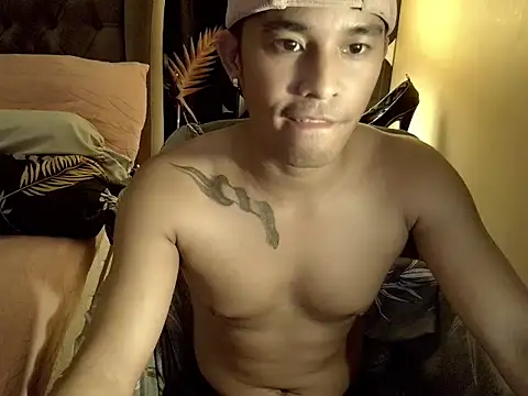AsianHorseCockOwen live sex cam