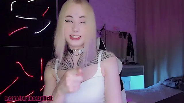 snake__bites live sex cam