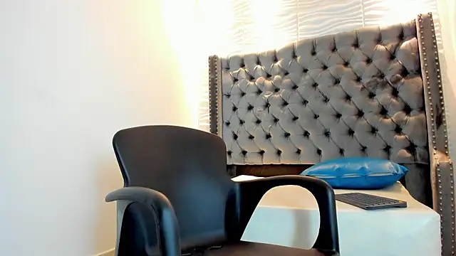 nero_reyd live sex cam