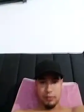 Daniipulgarin live sex cam