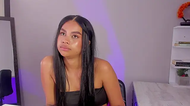 nayah__ live sex cam