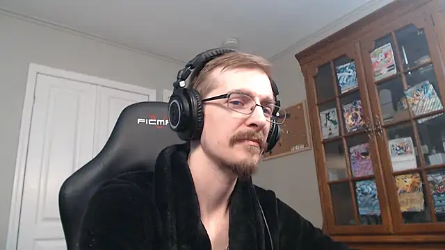 CasuallyCorrupt's cam snapshot