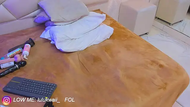 lulukawai16 live sex cam