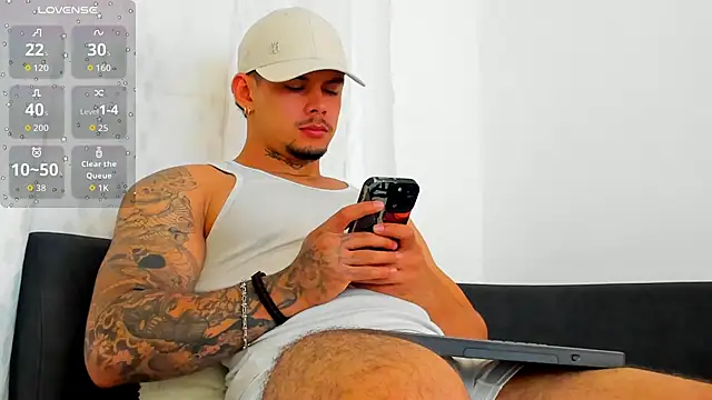 NoahhBrown's cam snapshot