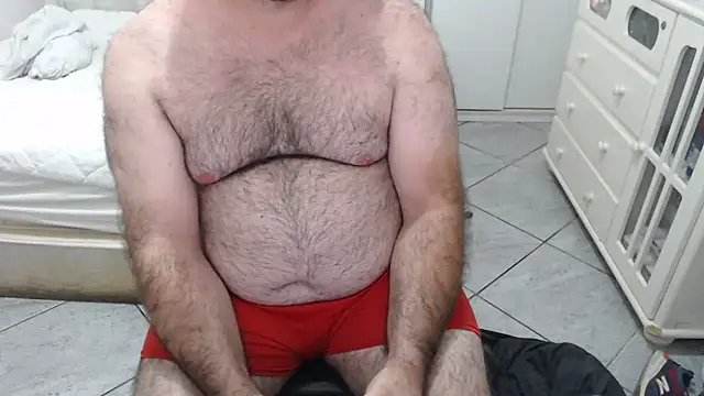 MysterBearMG live sex cam