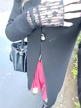 pink-mai's cam snapshot