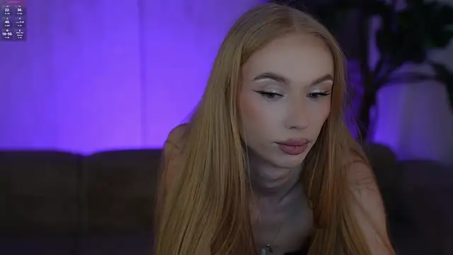 Esmie_Smile's web cam