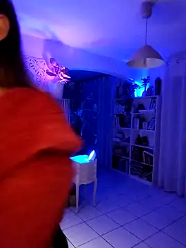 Luna_Kitanna live sex cam