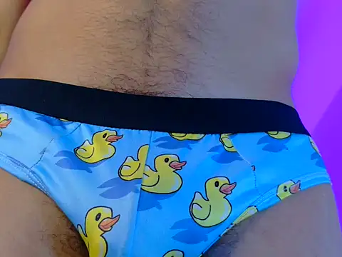 eross_chipre_'s cam snapshot