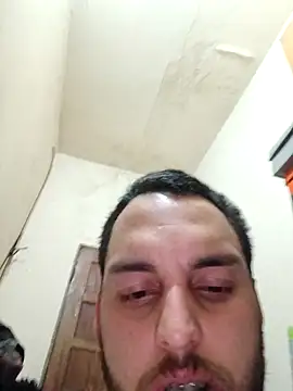 matvaz21cm's cam snapshot