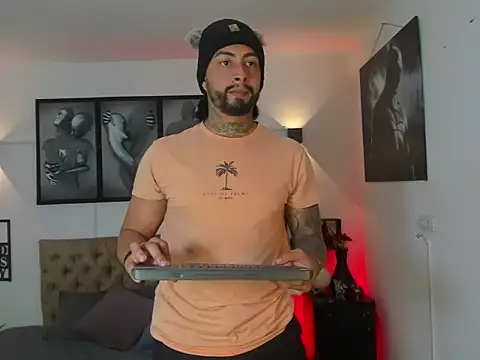 christopher_palmerjs's cam snapshot