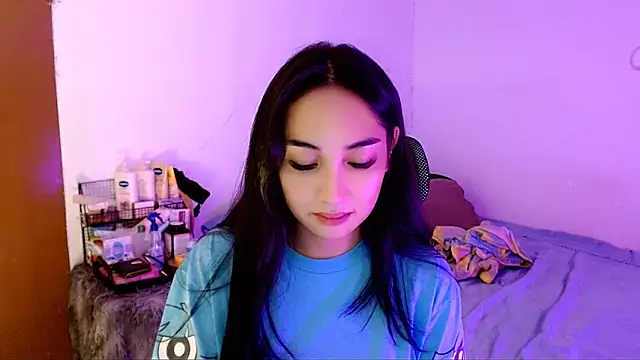 SweetLilly_18 live sex cam