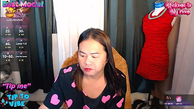 MagnifiCAT_PinayMistress live sex cam