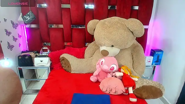 Ginna_doll live sex cam