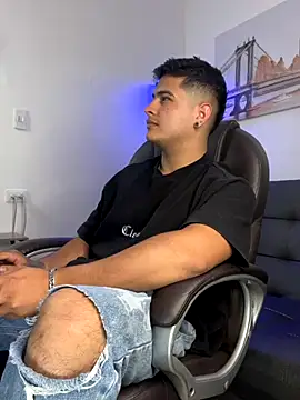 _Juanes live sex cam