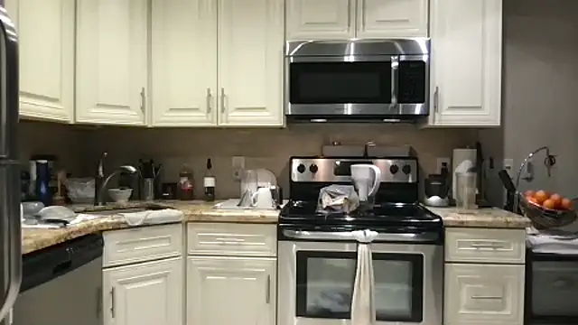 BigGuyMuscle live sex cam