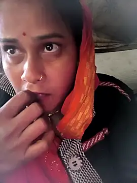 Hot_bhomi1's cam snapshot