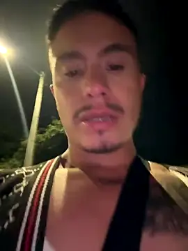 DominickVegas live sex cam