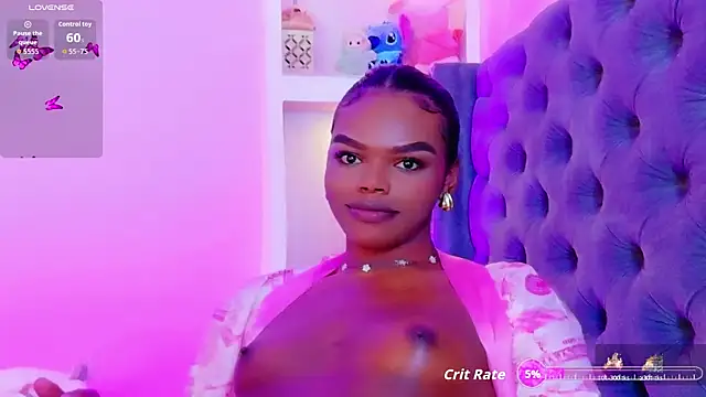 CamiEstrada live sex cam