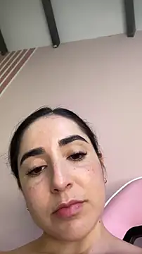 Vicky-Andrade live sex cam