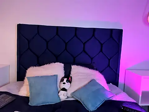 Ailyn_Bynn's cam snapshot