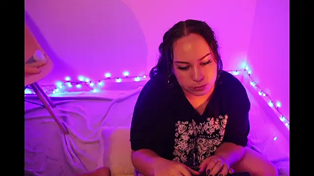 kathleenCosmicVice's cam snapshot