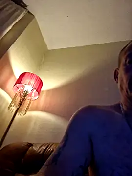 Tyson120 live sex cam