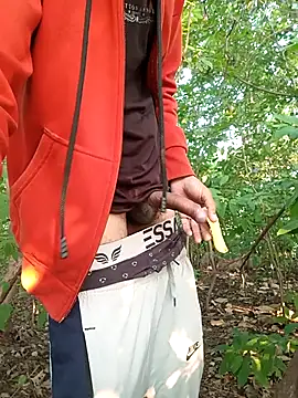 Forest_lover24 live sex cam